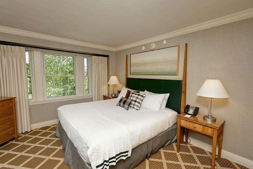 Hanover Inn Dartmouth Room photo