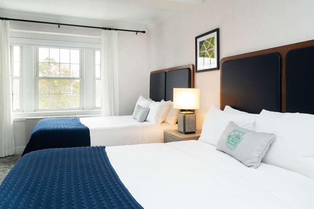 Hanover Inn Dartmouth Room photo