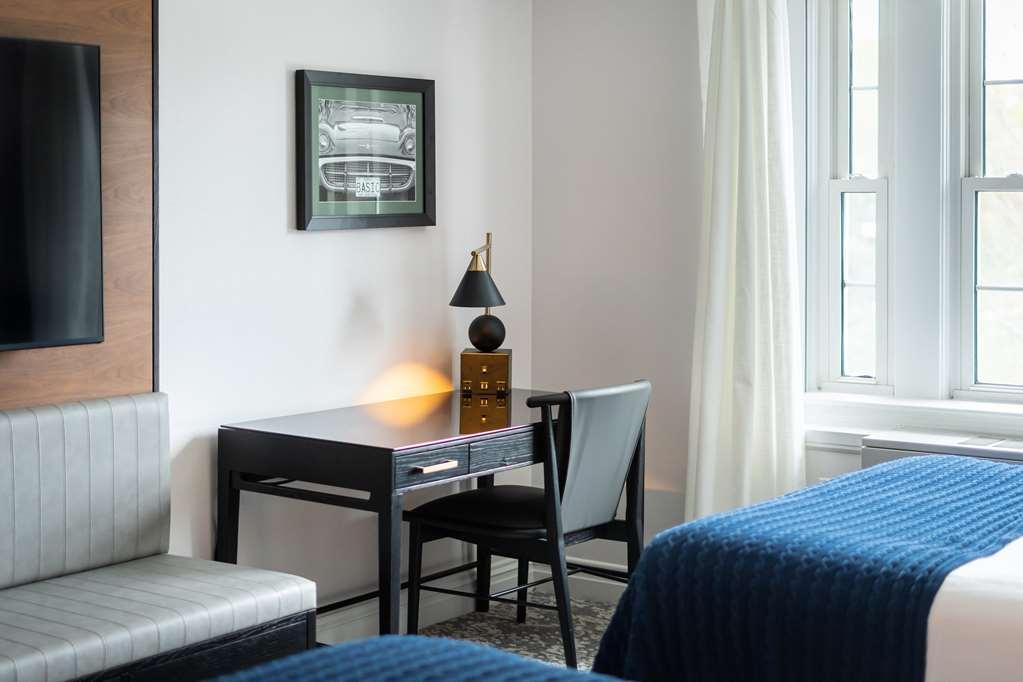 Hanover Inn Dartmouth Room photo